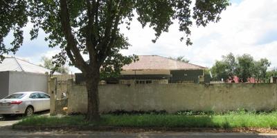 House For Sale in Turf Club, Johannesburg